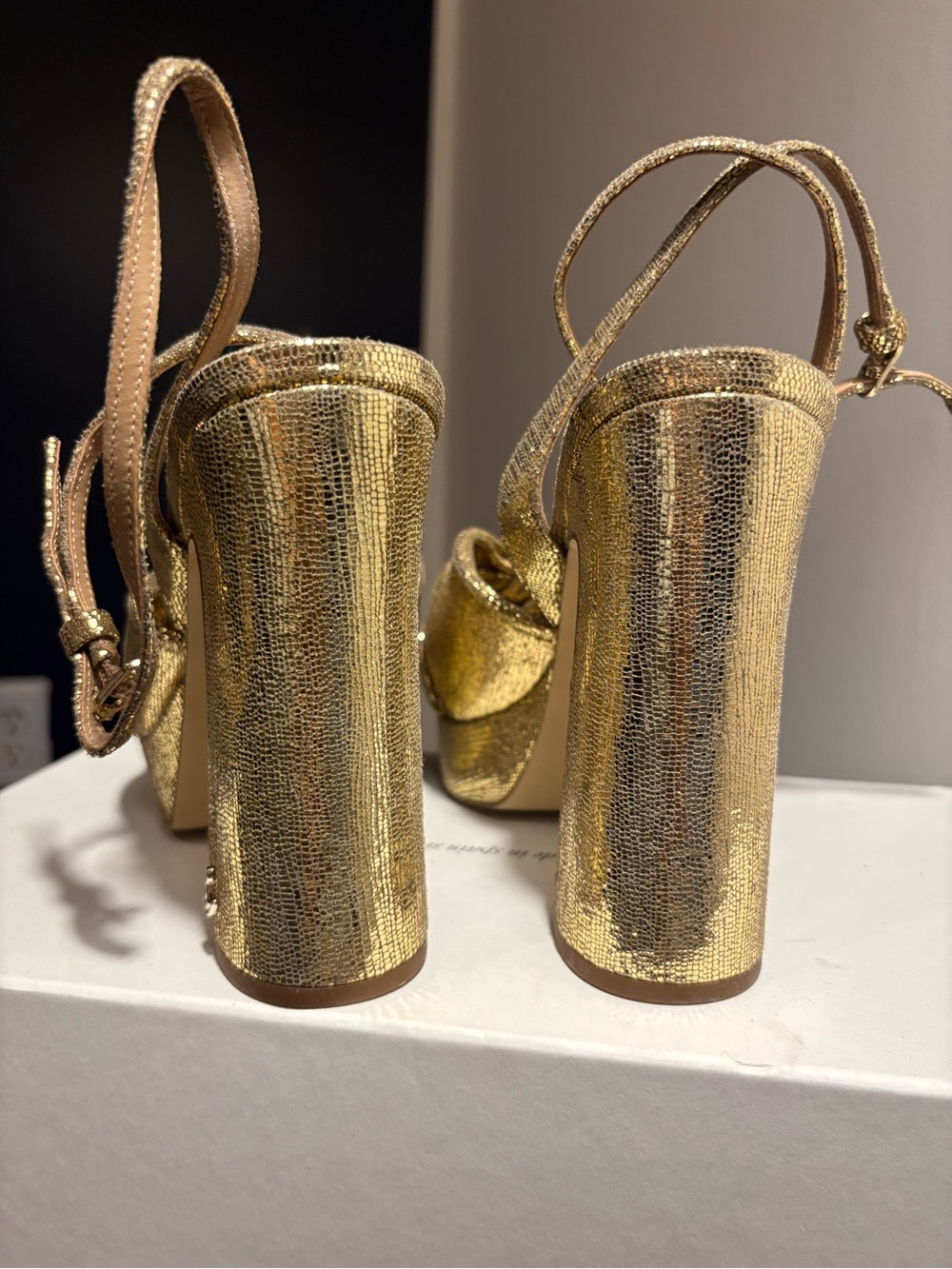 Sam Edelman Gold Platform Block-Heel Sandals with Knot Detail - Picture 5 of 9